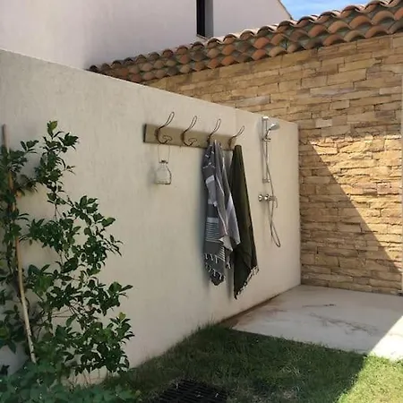 Neuve Et Moderne Avec Piscine A Grimaud